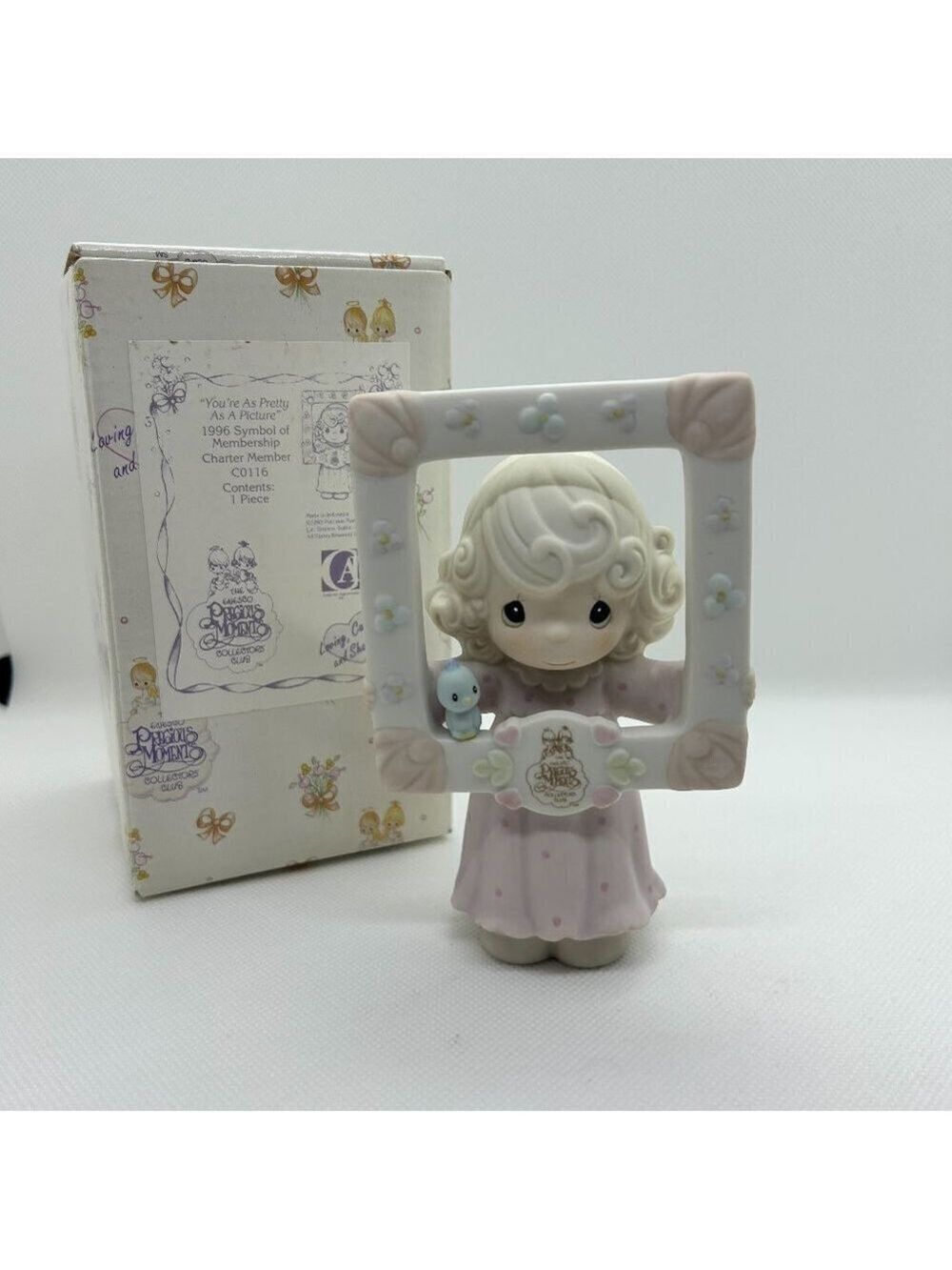 Precious Moments "You're as pretty as a picture" 1996 charter member figurine